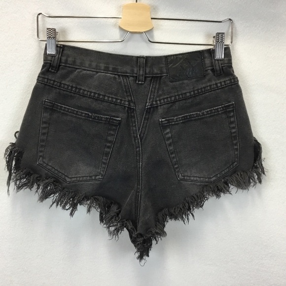 UNIF High Rise Faded Clack Cut Off Denim Shorts - Picture 2 of 9